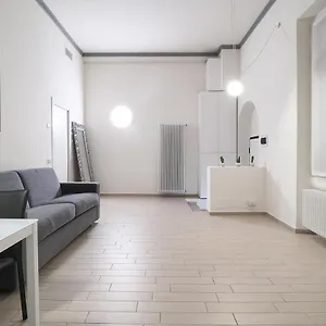 Primopiano - Gluck , Milano Italia